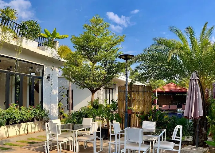 Private Bungalow, Large Salt Water Pool & Jacuzzi, Super Fast Wifi 100mbps Сasa de vacaciones